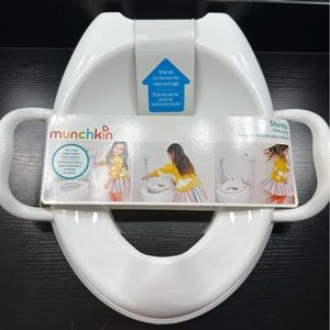 MUNCHKIN toilet training potty